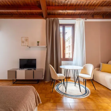 Apartment Bronze Studio In By Wonderful Italy